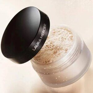 Laura Mercier Loose Setting Powder in Translucent Brand New Full Size NWT